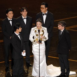 Produser Oscar Tanggapi Kritikan Pidato Tim KPop Demon Hunters