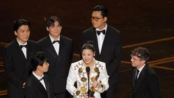 Momen HUNTR/X di Oscar: Perform Golden-Speech Kepotong Iklan