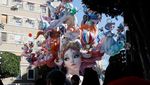 Festival Fallas Hadirkan Patung Satir Tokoh Dunia di Valencia