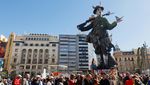 Festival Fallas Hadirkan Patung Satir Tokoh Dunia di Valencia