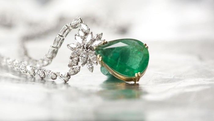 Diamond Necklace.
