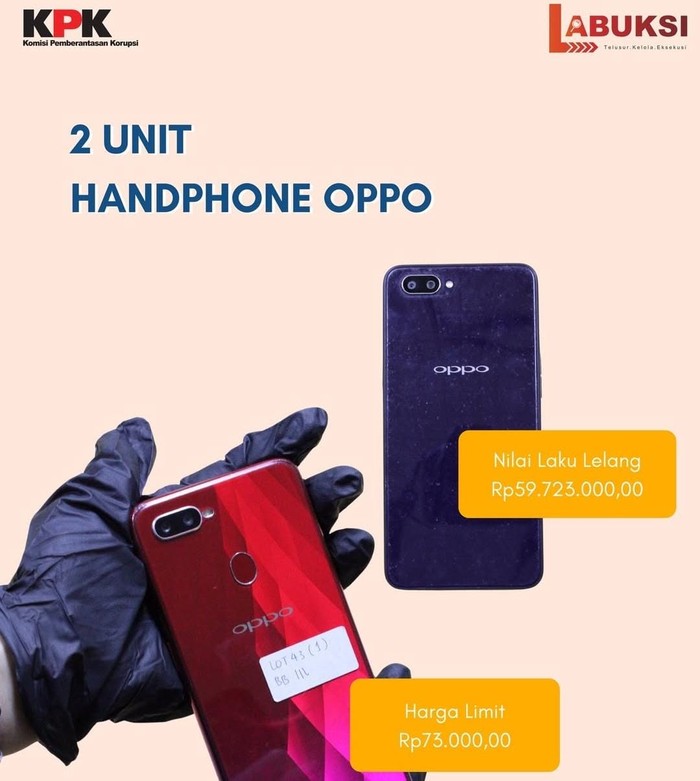 Paket berisi dua HP yang laku Rp 59,7 juta (dok. KPK)