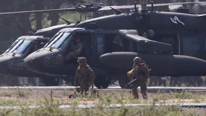 Marinir AS mengikuti sebuah latihan di Thailand awal tahun ini. (EPA)