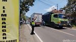 Potret One Way di Jalur Mudik Limbangan Garut