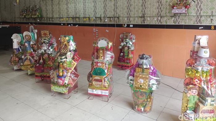 Penjualan parcel di Medan laris manis jelang Lebaran (Nanda Marbun/detikcom)