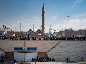 Target Rudal Iran Capai 4.000 Km, Disebut Bisa Jangkau Paris-Berlin