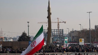 Tak Gentar Ultimatum Trump, Iran Ancam Serang Fasilitas Energi AS-Israel