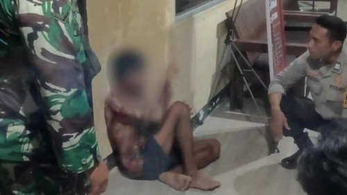 Pria ODGJ diamankan petugas lantaran mencuri uang di salah satu warung makan di Mataram, NTB, Senin (16/3/2026). (Foto: Dok. Polresta Mataram)