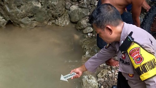 Pria bernama Yerimias Tamelab ditemukan meninggal di dalam Sungai Faisani, Kabupaten Kupang, NTT, Minggu (15/3/2026).