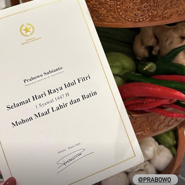 Raffi Ahmad Dapat Hampers dari Prabowo, Ini Isinya