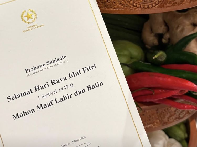 Raffi Ahmad Dapat Hampers dari Prabowo, Ini Isinya