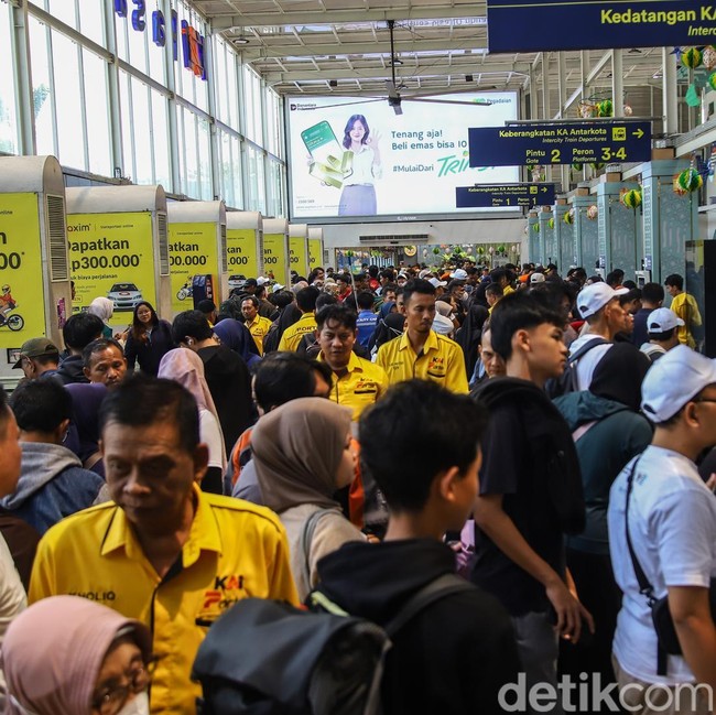 Lebih dari 51 Ribu Penumpang Berangkat dari Daop 1 Jakarta