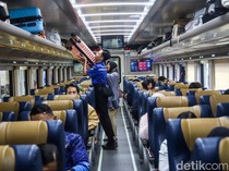 Rekor! PT KAI Jual 4 Juta Tiket Lebih Selama Lebaran