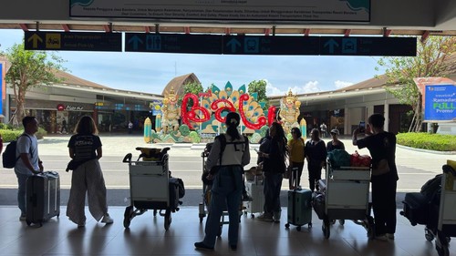 Suasana Bandara I Gusti Ngurah Rai, Bali, pada hari ketiga Posko Angkutan Lebaran 2026, Senin (16/3/2026). (Foto: Dok. Humas Bandara Ngurah Rai)