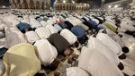 Suasana Khusyuk Qiyam al-Layl di Masjidil Haram