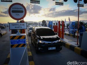 Hati-hati! Highway Hypnosis di Tol Bikin Pemudik Blank dan Alami Microsleep