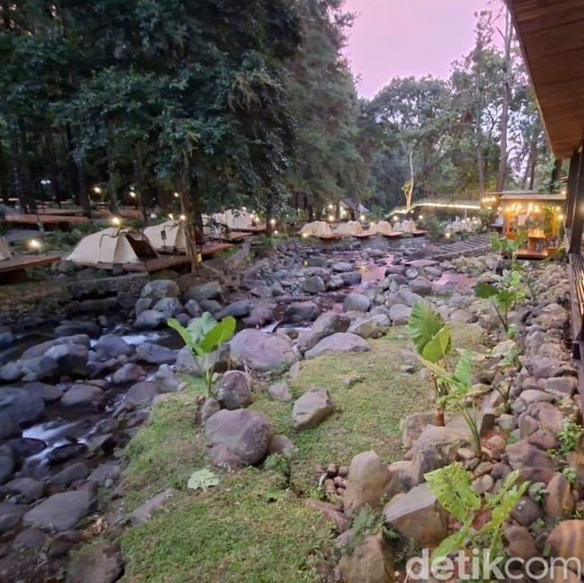 Potret Jolotundo Nganjuk Ramai Dikunjungi, Wisata Alam Favorit Pemudik Lebaran