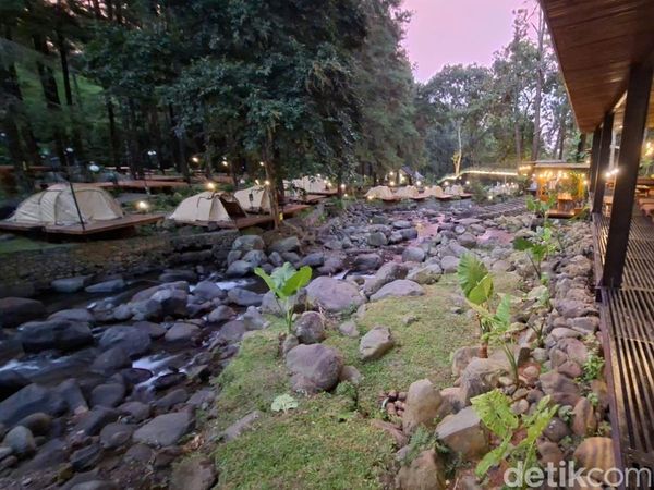 Potret Jolotundo Nganjuk Ramai Dikunjungi, Wisata Alam Favorit Pemudik Lebaran