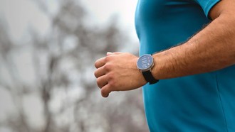 Amazfit Active 3 Premium Rilis di RI, Smartwatch Lari GPS Presisi