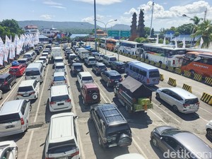 Antrean Ferry Gilimanuk Memakan Korban, Kemenhub Bilang Begini