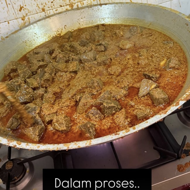 Lebaran Sebentar Lagi! Rendang 7 Kg BCL Ready