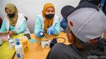 Dukung Keselamatan Mudik, Sopir Bus Jalani Tes Kesehatan di Kampung Rambutan