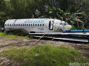 Mengenang Kejayaan Maskapai Merpati di Gudang Bangkai Pesawat Sukoharjo