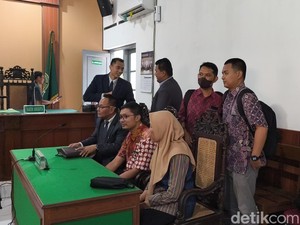 Tantangan ke Jokowi Ucap Sumpah Pemutus di Sidang soal Ijazah Ditolak Hakim