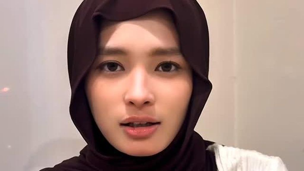 Video: Inara Rusli Sakit, Agenda Pemeriksaan Kasus Perzinaan DItunda
