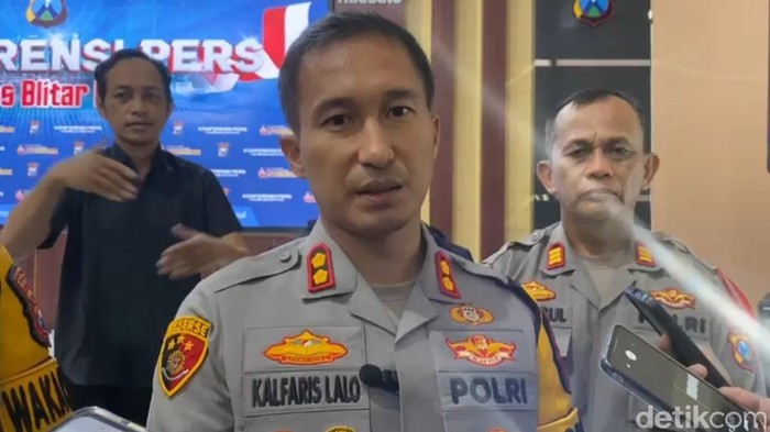 Kapolres Blitar Kota AKBP Kalfaris T. Lalo