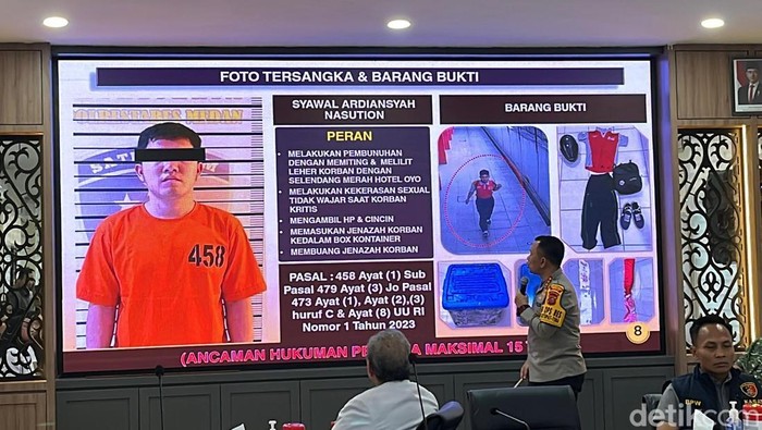 Kapolrestabes Medan Kombes Jean Calvijn saat konferensi pers. (Foto: Finta Rahyuni/detikSumut)