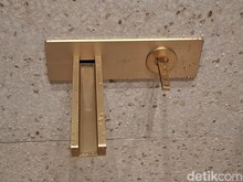 Masjid Berlabel Sultan Ini Punya Keran Air Seharga Rp 3 Juta per Unit!