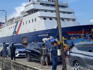 Pemudik Bawa Kendaraan Pribadi Ikut Padati Pelabuhan Parepare, Ada 190 Mobil