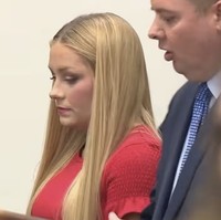 Kejam! Mantan Ratu Kecantikan Buang Bayi yang Masih Hidup ke Kantung Sampah