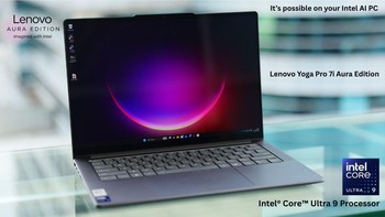 Yoga Pro 7i Aura Edition mengusung desain minimalis dengan warna Luna Grey yang terlihat profesional. Engselnya dapat dibuka hingga 180 derajat, memberikan fleksibilitas saat digunakan di berbagai posisi kerja. Foto: Najmi Hudaa/detikFoto