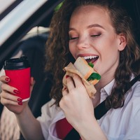 Jangan Salah Bawa Bekal! 4 Camilan Sehat yang Cocok untuk Perjalanan Mudik