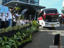 Momen Menaker Lepas Mudik Bersama, Ribuan Pekerja Pulang Kampung