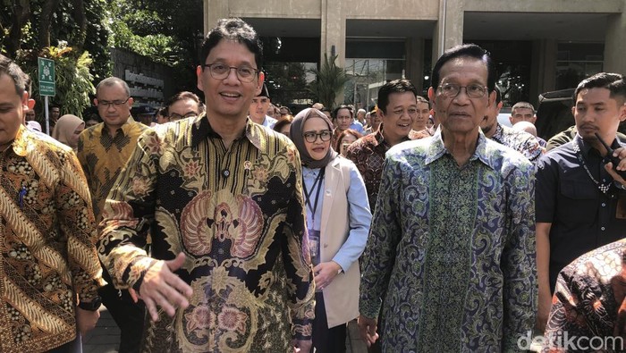 Menkeu Purbaya Yudhi Sadewa melakukan kunjungan ke Teras Malioboro (TM) dan Pasar Beringharjo Kota Jogja, Selasa (17/3/2026)