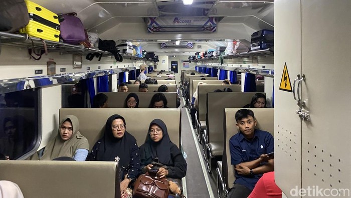 Puncak Mudik KA Sumut Diprediksi Capai 11 Ribu Penumpang Hari Ini