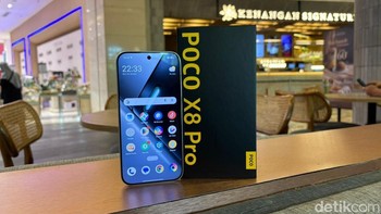 Layarnya mengusung panel AMOLED 6,59 inci resolusi 1.5K dengan refresh rate 120Hz dan kecerahan puncak hingga 3.500 nits. Foto: Rizqy Nur Amalia/detikINET