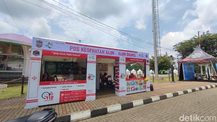 Pos Kesehatan Ciamis di Alun-alun siaga 24 jam untuk turut menjaga kelancaran mudik Lebaran 2026.