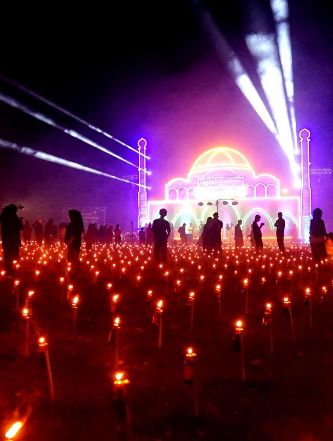 Ribuan Lampu Minyak Warnai Festival Tumbilotohe di Gorontalo