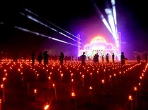 Ribuan Lampu Minyak Warnai Festival Tumbilotohe di Gorontalo