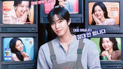 Potret Glowing Kim Bum Jadi Bos Skincare di Sold Out On You
