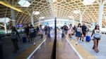Stasiun Kereta Cepat Halim Mulai Dipadati Pemudik