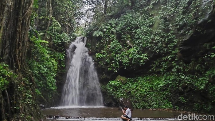 Suasana objek wisata air di Kuningan