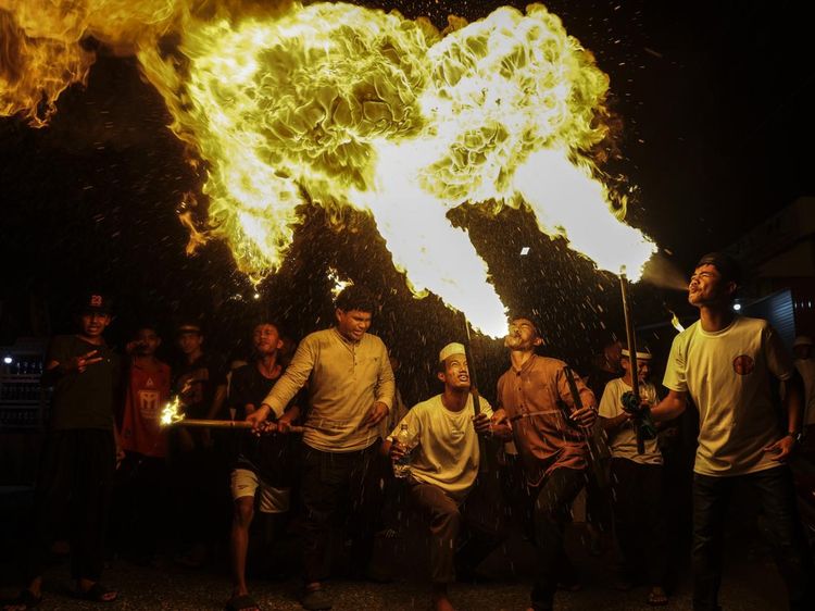 Tradisi Kololi Gam Hidupkan Malam Lailatul Qadar di Ternate