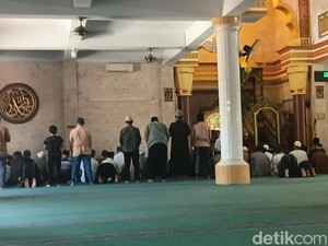 Kala Masjid Ajak Umat Hormati Nyepi