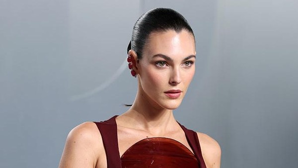 Pesona Vittoria Ceretti, Pacar yang Dibawa Leonardo DiCaprio ke Oscars
