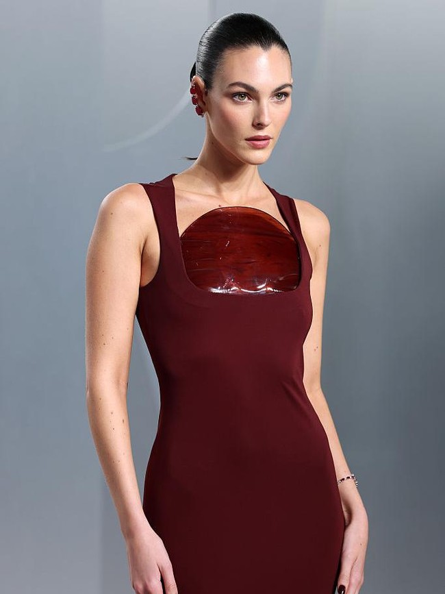 Pesona Vittoria Ceretti, Pacar yang Dibawa Leonardo DiCaprio ke Oscars